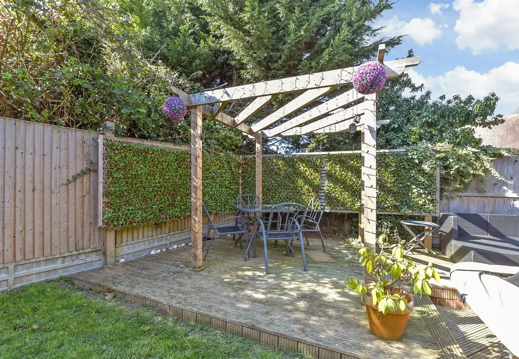 Patio / Decking - St. Mary's Meadow, Wingham, Canterbury, Kent - Wards of Kent
