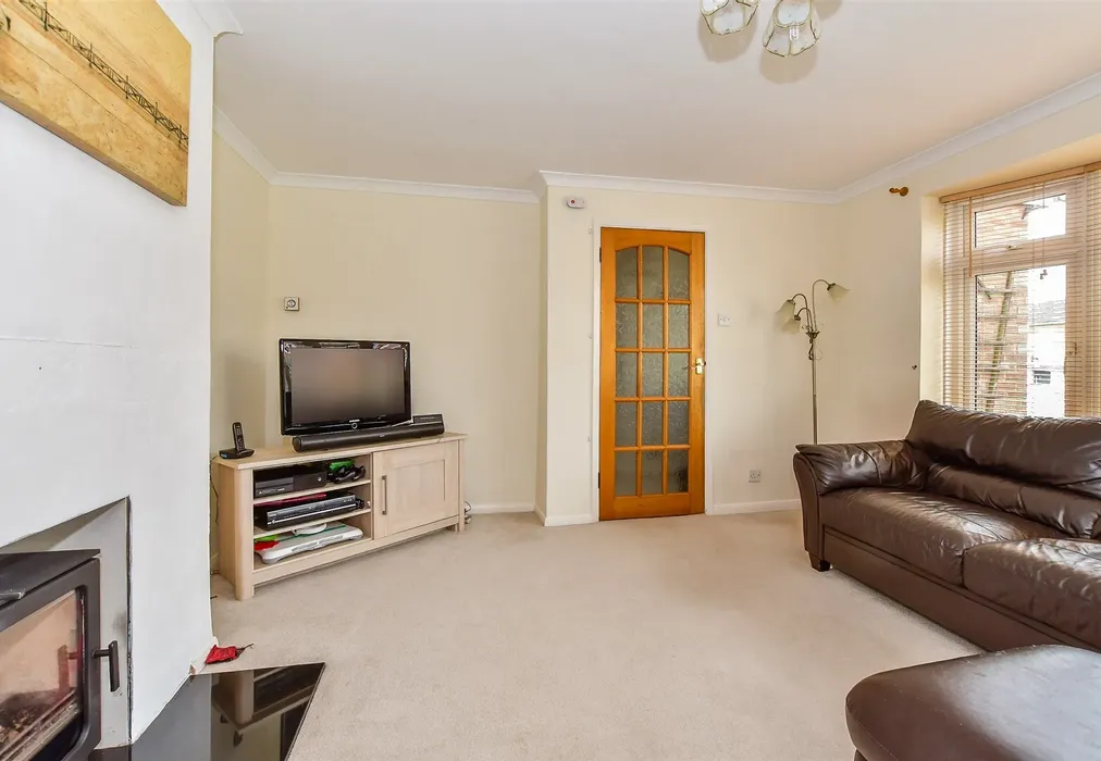 Living Room - Fletcher Road, Staplehurst, Tonbridge, Kent - Wards of Kent