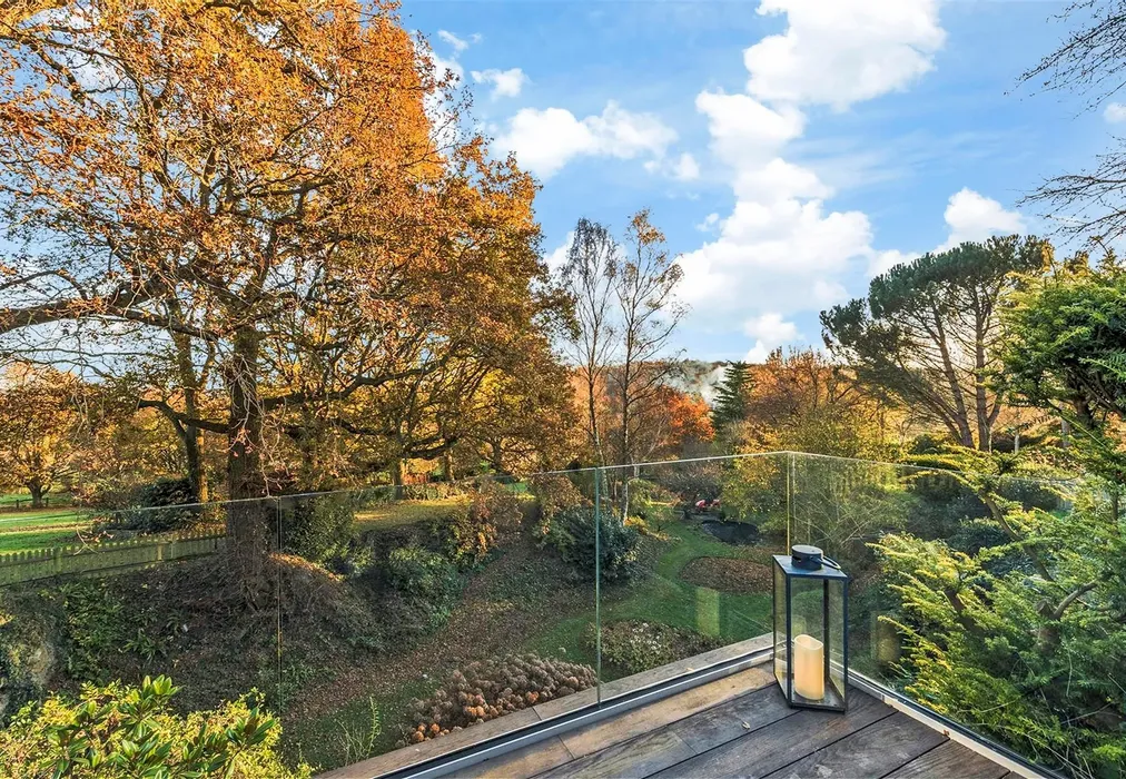 Outside - Salmans Lane, Penshurst, Tonbridge, Kent - Wards of Kent