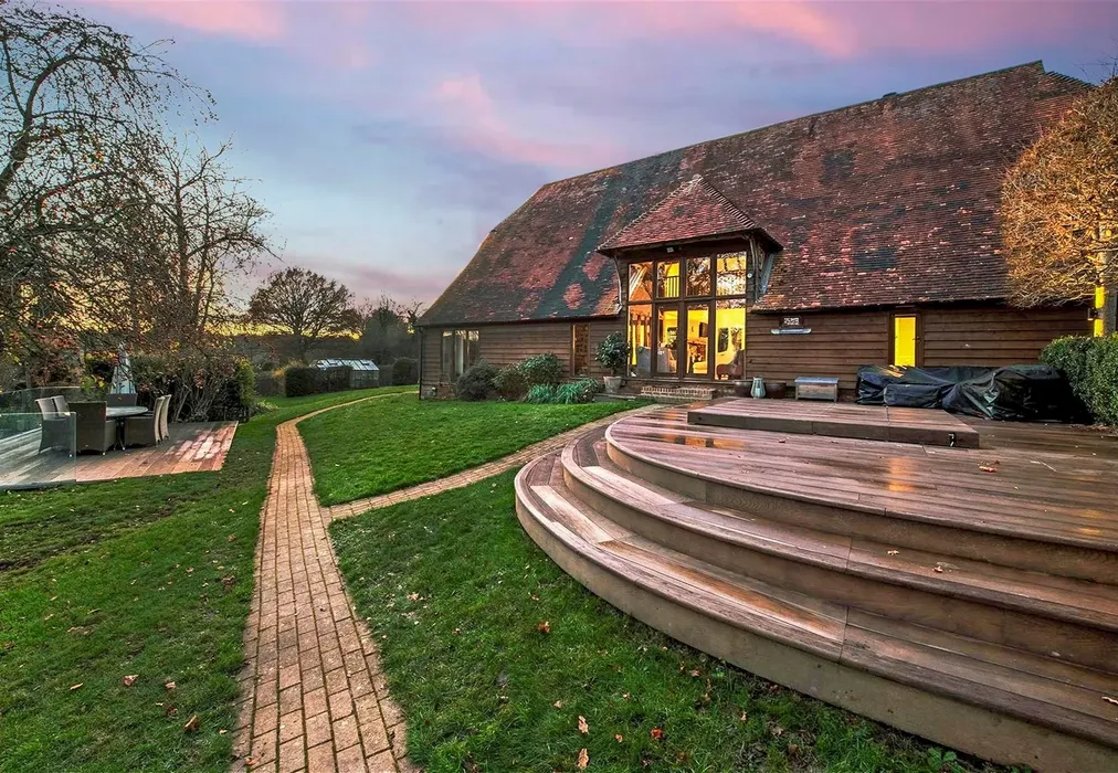 Back Of The House - Salmans Lane, Penshurst, Tonbridge, Kent - Wards of Kent