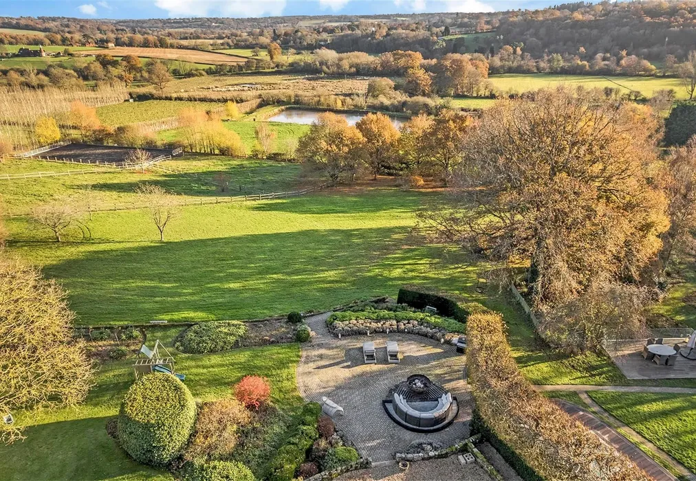 Area View - Salmans Lane, Penshurst, Tonbridge, Kent - Wards of Kent