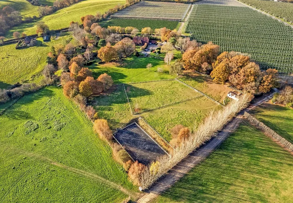 Area View - Salmans Lane, Penshurst, Tonbridge, Kent - Wards of Kent