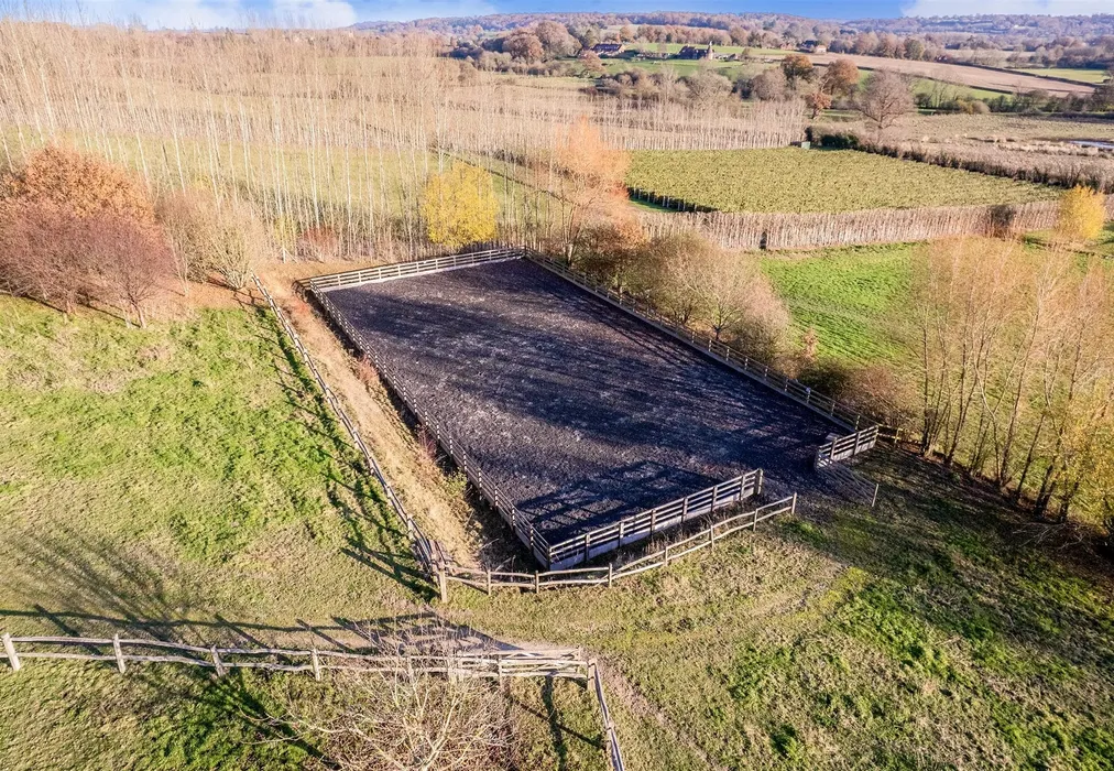 External Shot - Salmans Lane, Penshurst, Tonbridge, Kent - Wards of Kent