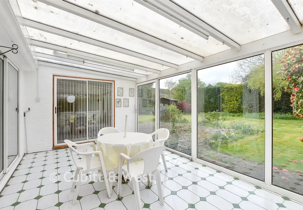 Conservatory - Horley Row, Horley, Surrey - Wards of Kent