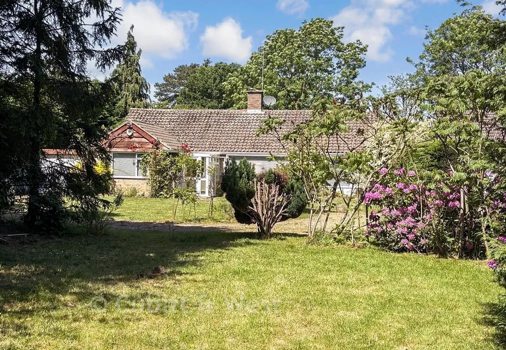 Front - Horley Row, Horley, Surrey - Wards of Kent