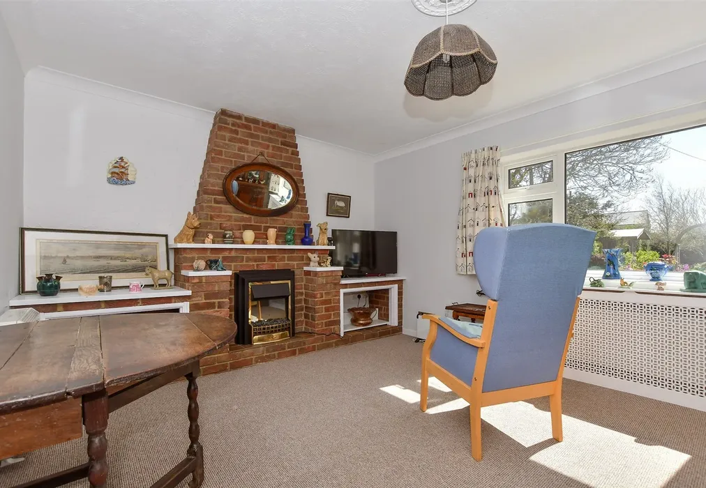 Annexe Lounge - Hythe Road, Dymchurch, Romney Marsh, Kent - Wards of Kent