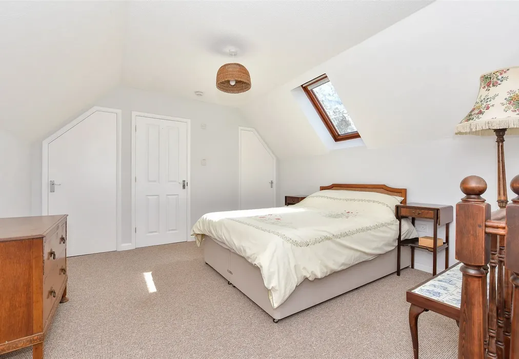 Annexe Bedroom - Hythe Road, Dymchurch, Romney Marsh, Kent - Wards of Kent