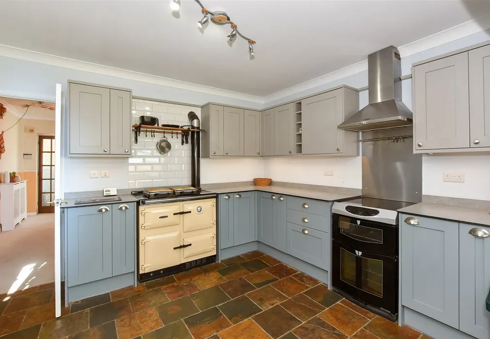 Kitchen - Hythe Road, Dymchurch, Romney Marsh, Kent - Wards of Kent