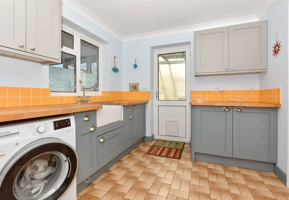Utility Room - Hythe Road, Dymchurch, Romney Marsh, Kent - Wards of Kent