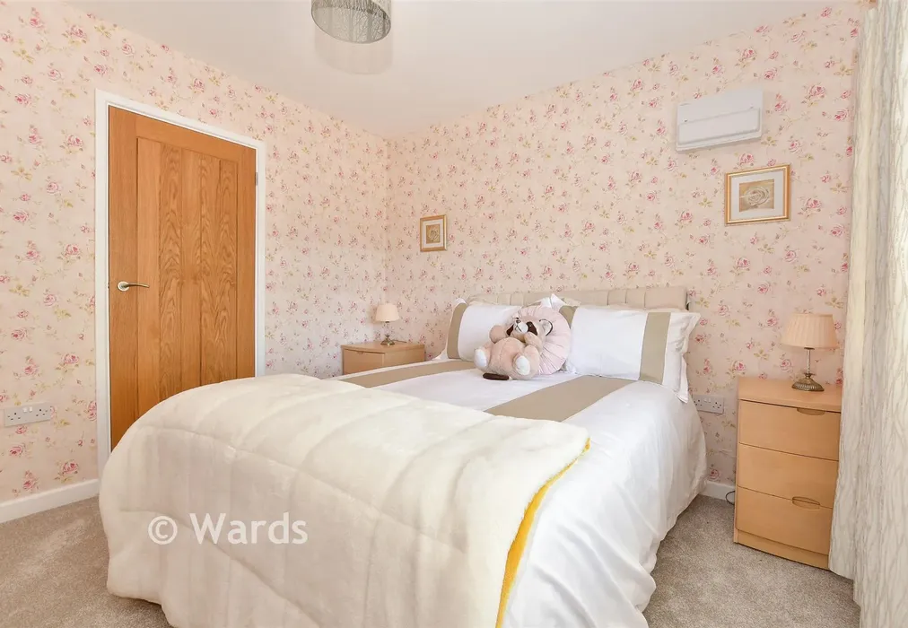 Bedroom 2 - Rolfe Lane, New Romney, Kent - Wards of Kent