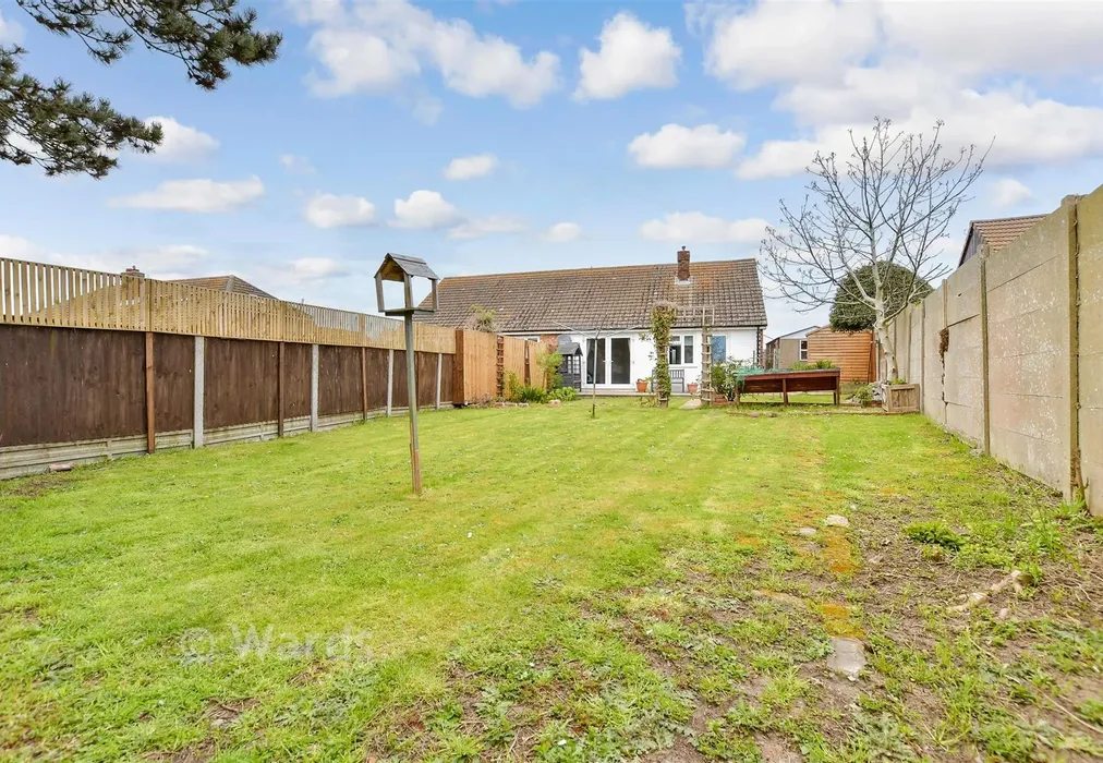 Rear Garden - Greenhill Gardens, Minster, Ramsgate, Kent - Wards of Kent