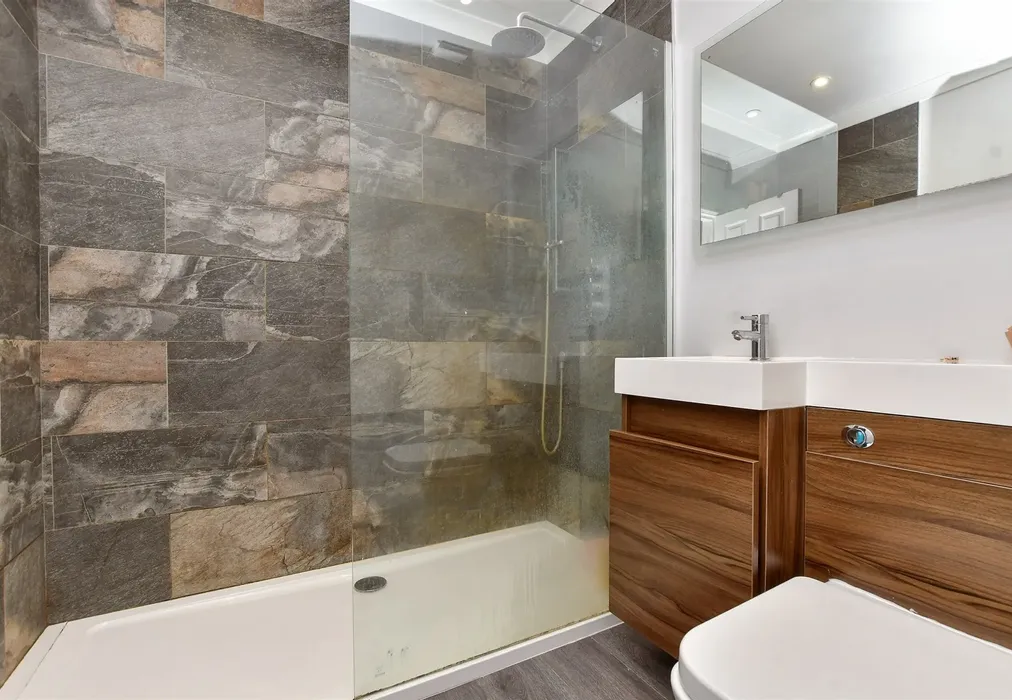 Shower Room - Foxley Lane, Purley, Surrey - Wards of Kent
