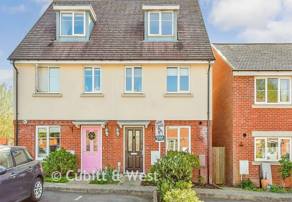 Front 1 - Oaklands Avenue, Rowland's Castle, Hampshire - Wards of Kent