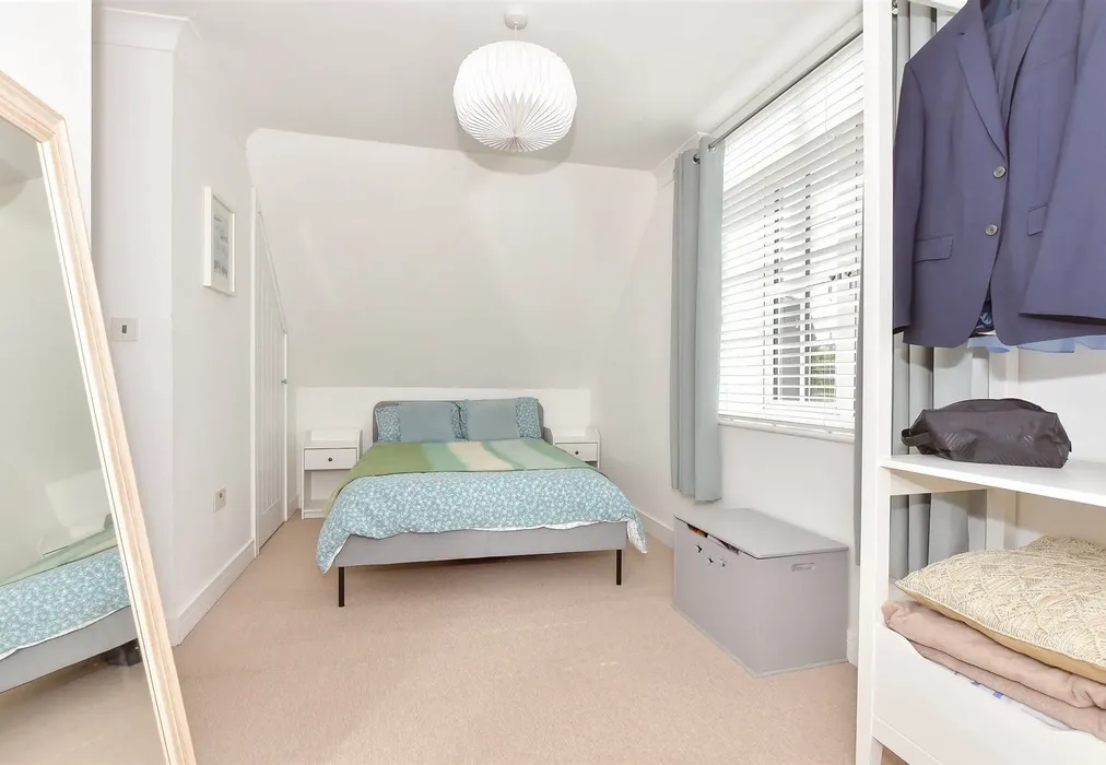 Bedroom 2 - Island Road, Upstreet, Canterbury, Kent - Wards of Kent