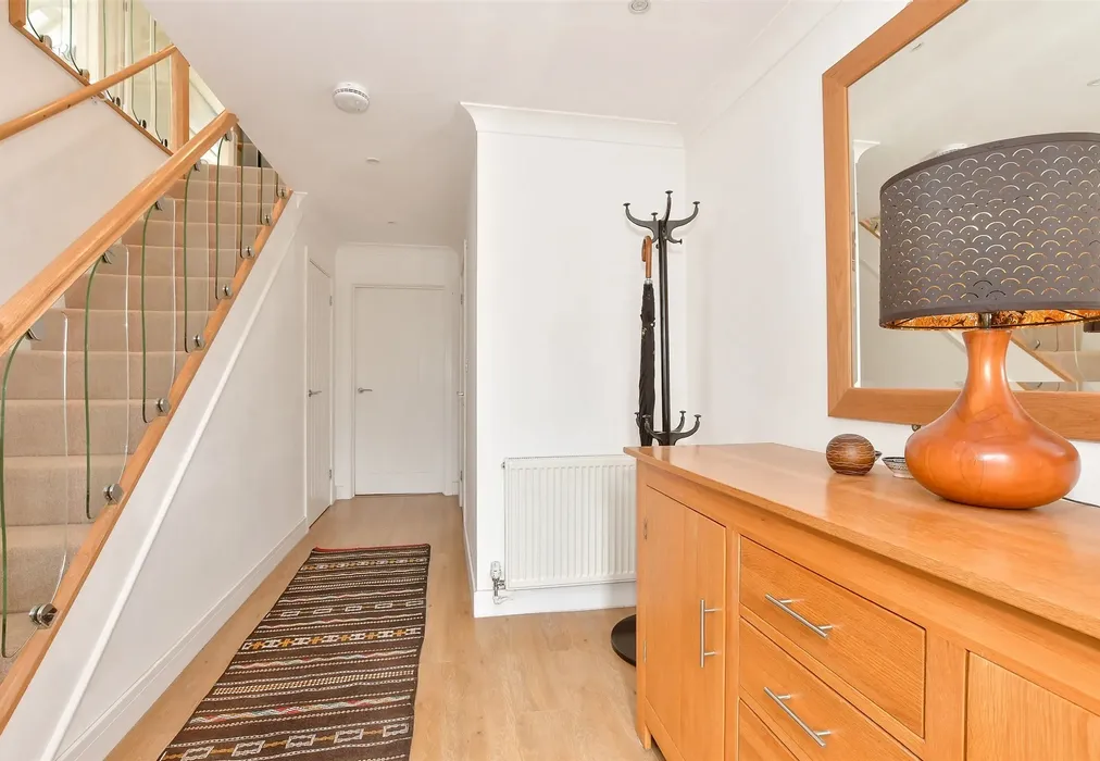 Entrance Hall - Island Road, Upstreet, Canterbury, Kent - Wards of Kent