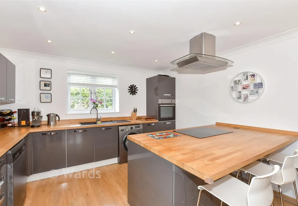 Lounge/Kitchen/ Diner - Island Road, Upstreet, Canterbury, Kent - Wards of Kent