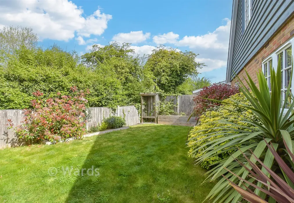 Rear Garden - Island Road, Upstreet, Canterbury, Kent - Wards of Kent