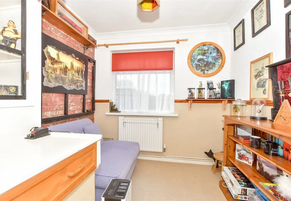 Bedroom 3 - Crofton Close, Waterlooville, Hampshire - Wards of Kent