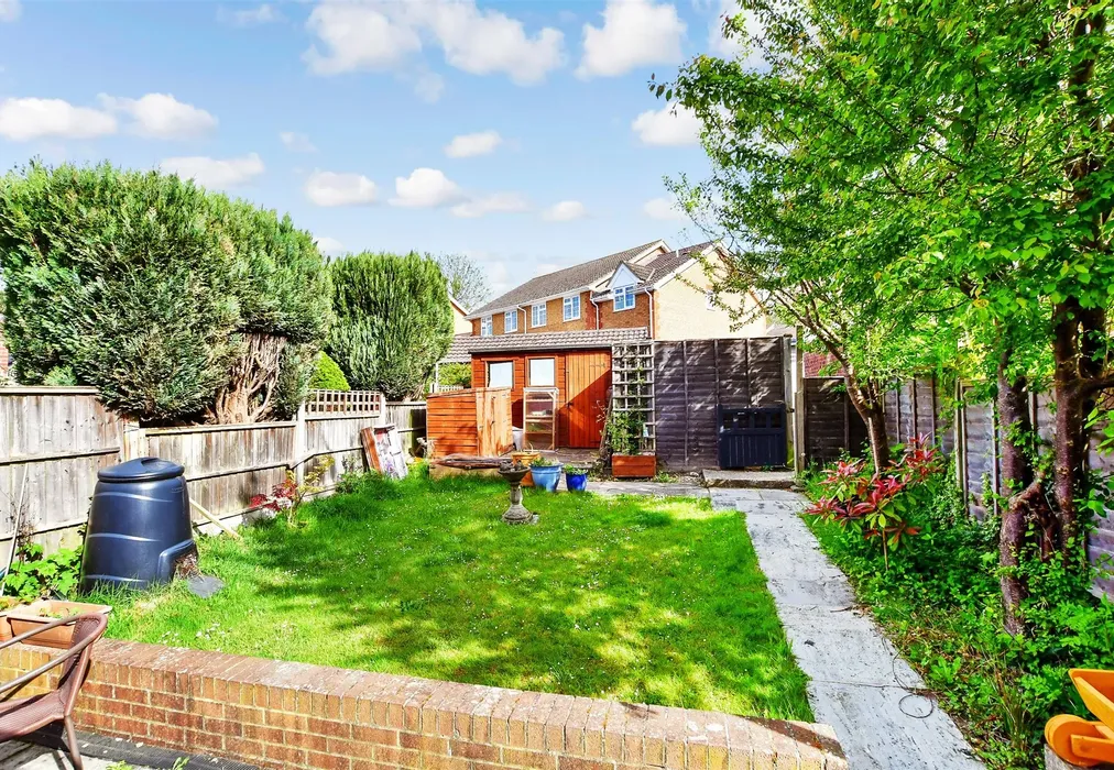 Rear Garden - Crofton Close, Waterlooville, Hampshire - Wards of Kent