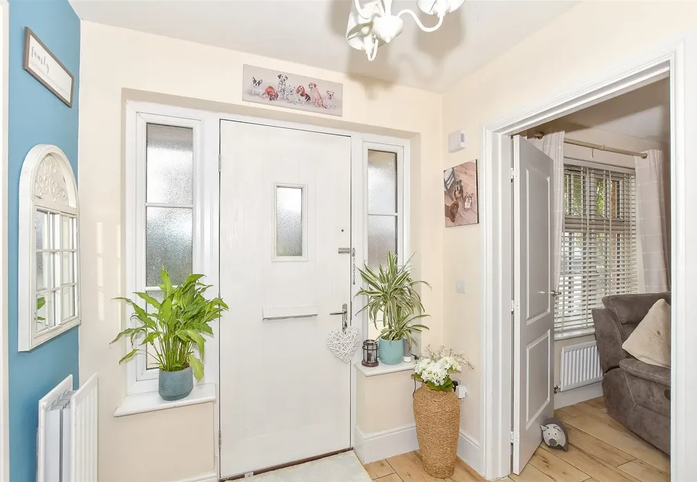Hallway - Cooper Drive, Herne Bay, Kent - Wards of Kent