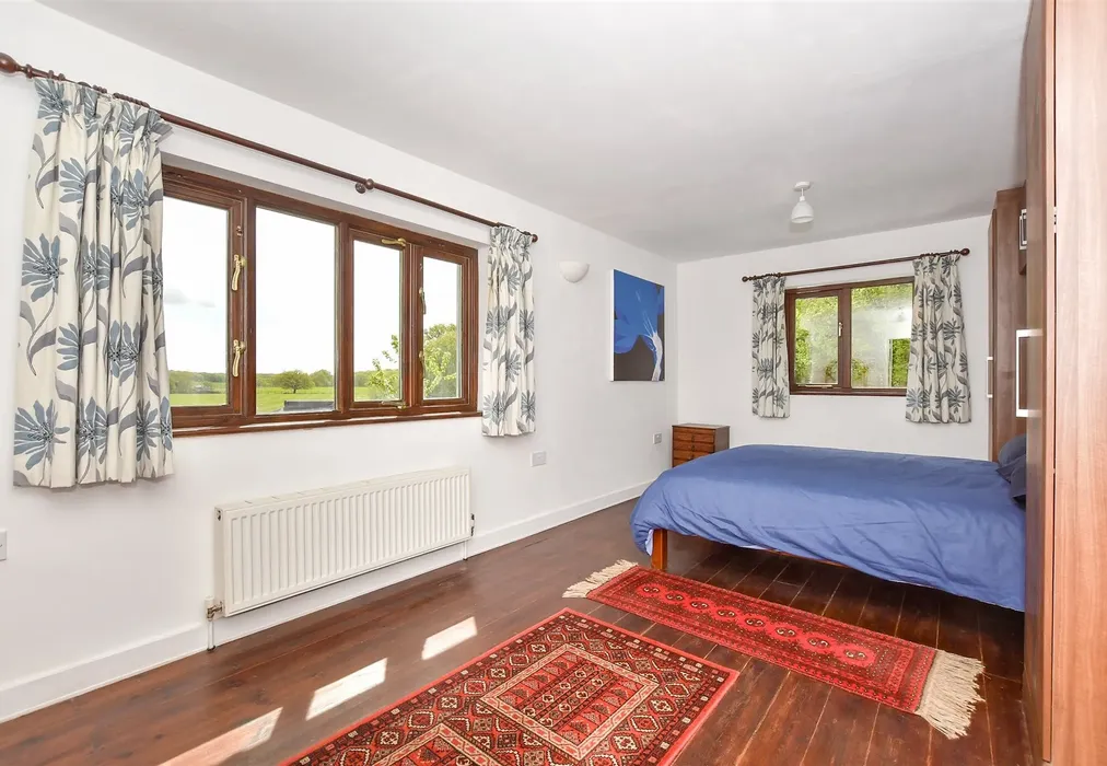 Bedroom 1 - Harbourne Lane, High Halden, Ashford, Kent - Wards of Kent