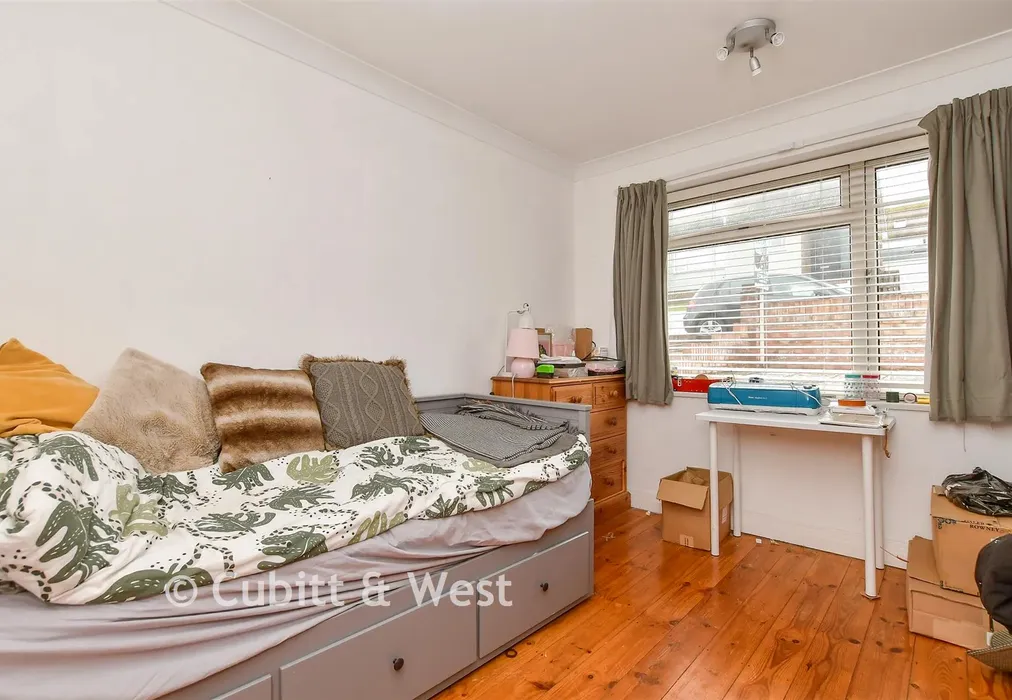 Bedroom 3 - Sycamore Close, Woodingdean, Brighton, East Sussex - Wards of Kent