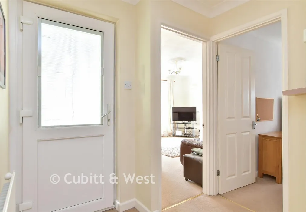 Entrance Hall - Downland Road, Woodingdean, Brighton, East Sussex - Wards of Kent