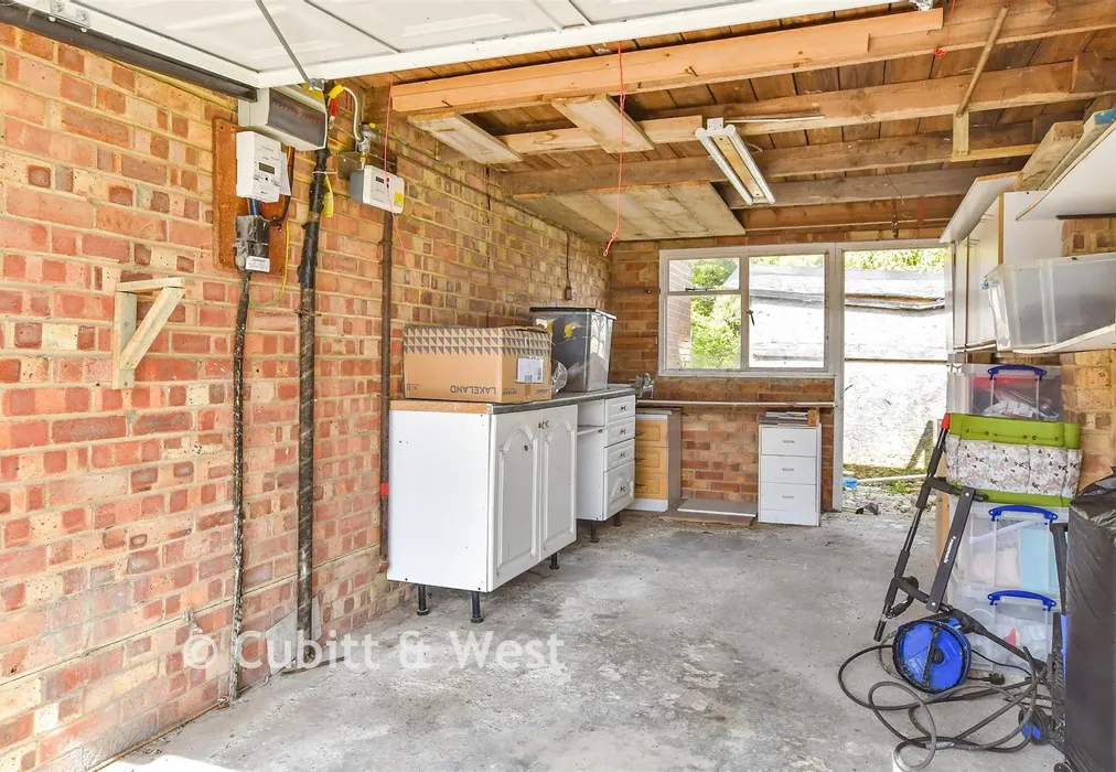 Garage - Downland Road, Woodingdean, Brighton, East Sussex - Wards of Kent