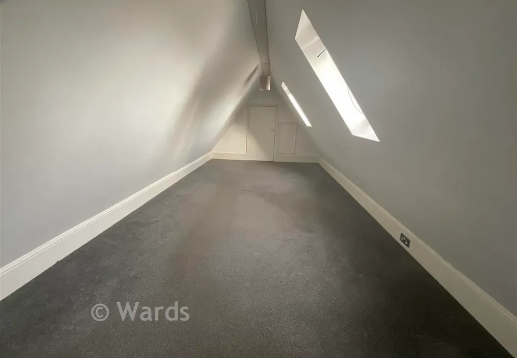 Bedroom - Queens Road, Broadstairs, Kent - Wards of Kent