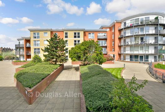 Monarch Way, Ilford, Essex - Wards of Kent