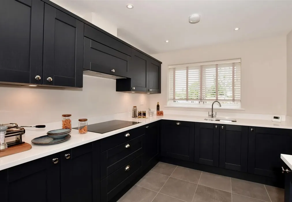 Kitchen - Nassella Gardens, Grasmere Gardens (Phase 1), Chestfield, Whitstable, Kent - Wards of Kent