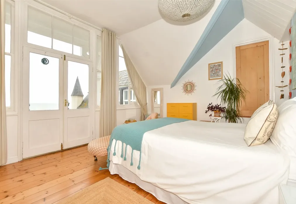 Bedroom 2 - Granville Marina, Ramsgate, Kent - Wards of Kent