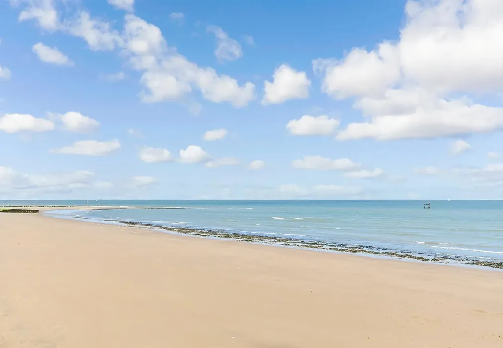 Surrounding Area - Granville Marina, Ramsgate, Kent - Wards of Kent