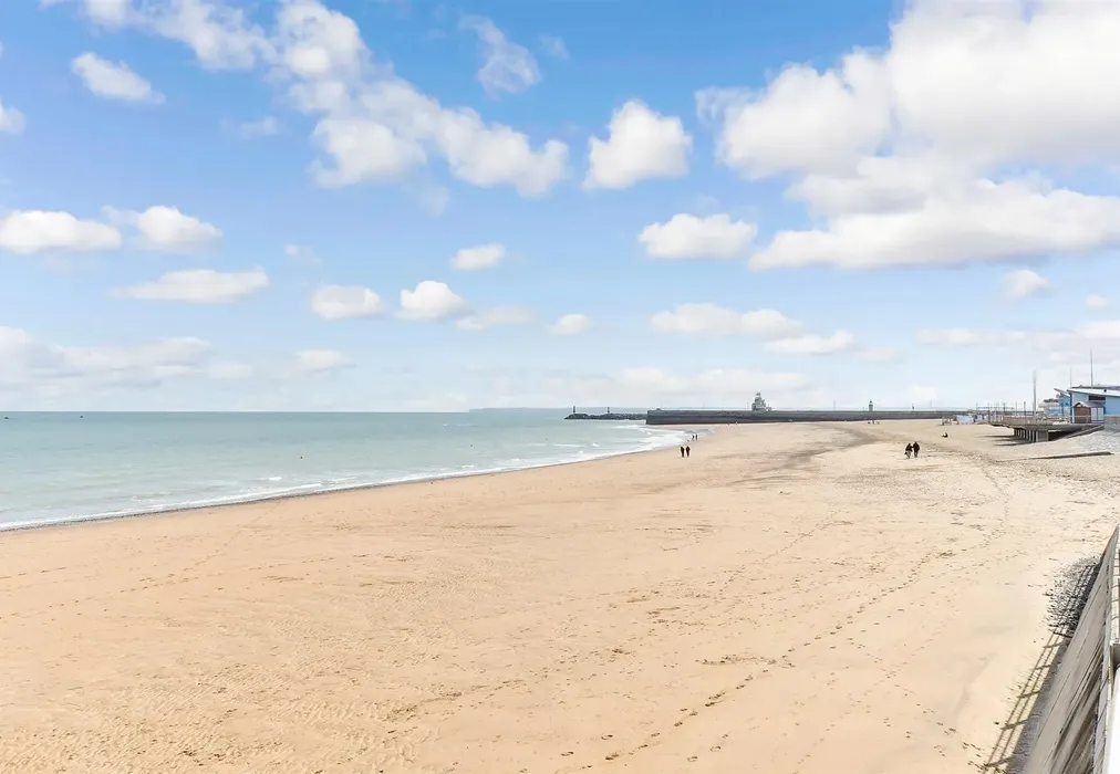 Surrounding Area - Granville Marina, Ramsgate, Kent - Wards of Kent