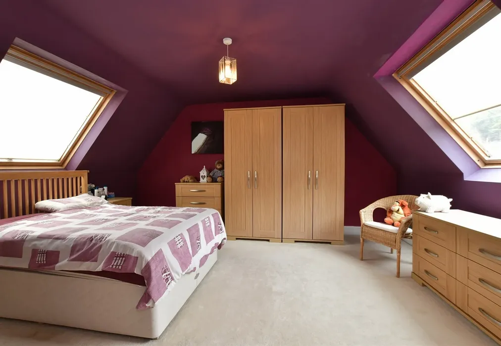 Bedroom 1 - Heron Hill Lane, Culverstone, Meopham, Kent - Wards of Kent