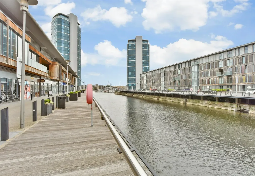 Surrounding Area - Dock Head Road, Chatham, Kent - Wards of Kent