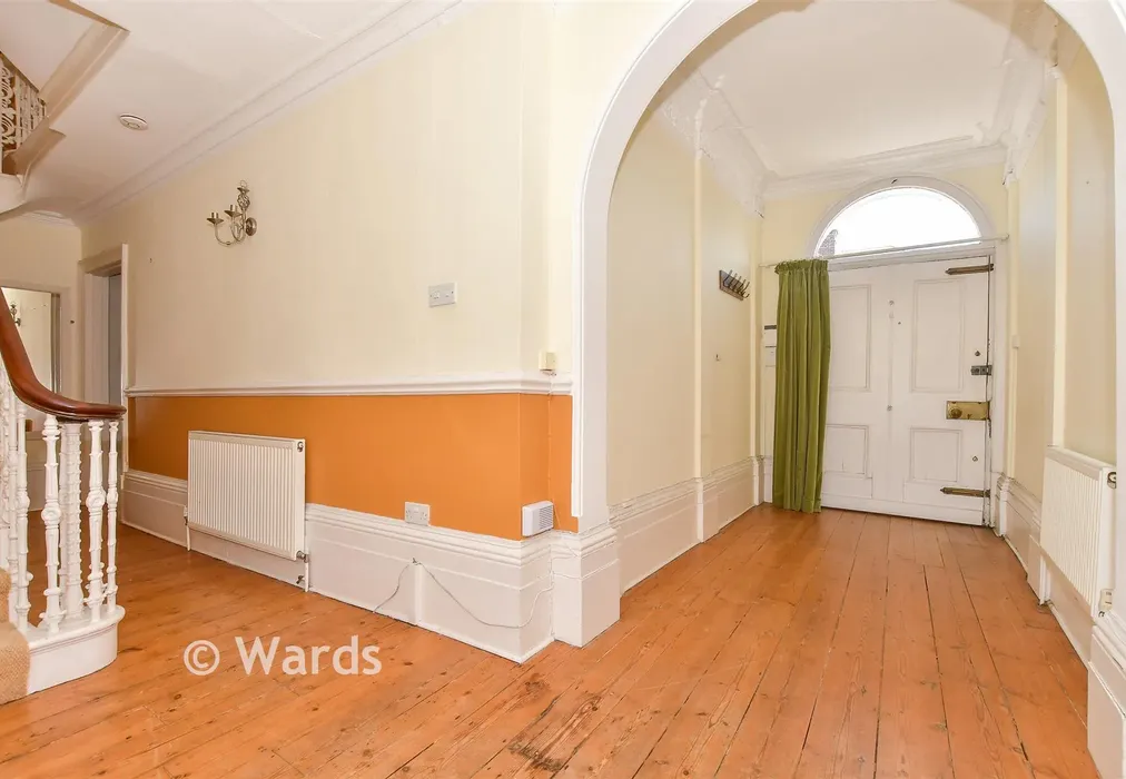 Entrance Hall - Vicarage Street, St. Peters, Broadstairs, Kent - Wards of Kent