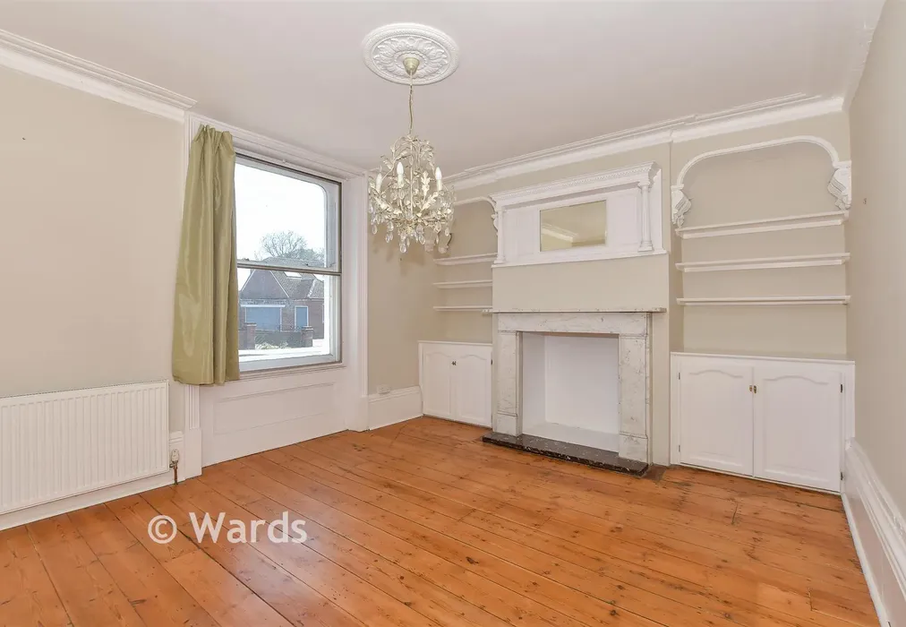 Dining Room - Vicarage Street, St. Peters, Broadstairs, Kent - Wards of Kent