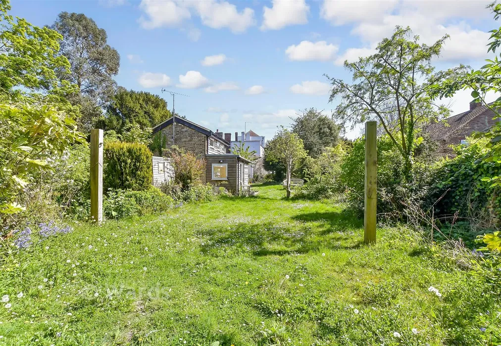 Rear Garden - Vicarage Street, St. Peters, Broadstairs, Kent - Wards of Kent