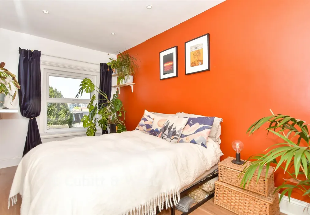 Bedroom - Lennox Road South, Southsea, Hampshire - Wards of Kent