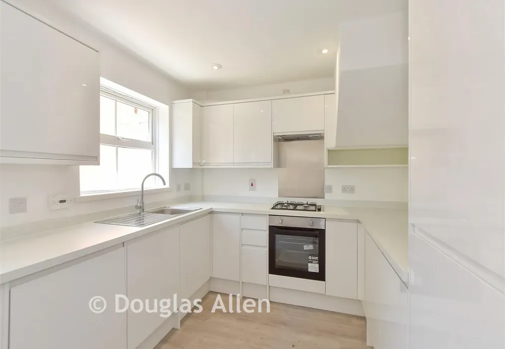 Kitchen/Diner - Heather Gardens, Waltham Abbey, Essex - Wards of Kent