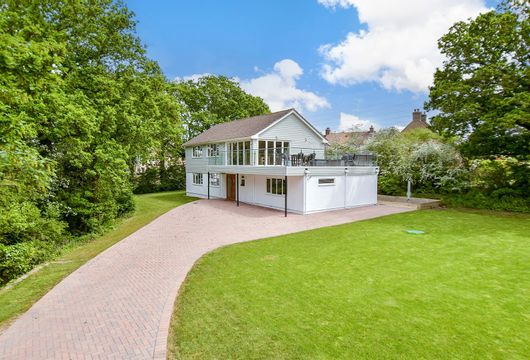 Mill Lane, Binfield, Newport, Isle of Wight - Wards of Kent