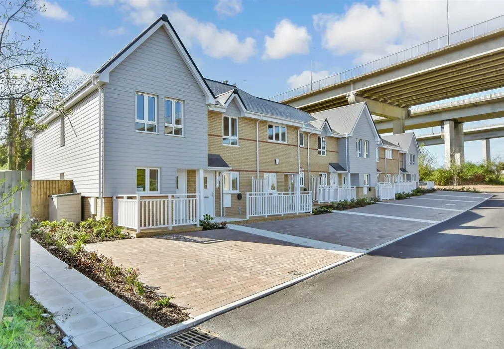 Street View - Waterside, Warwick Crescent, Rochester, Kent - Wards of Kent