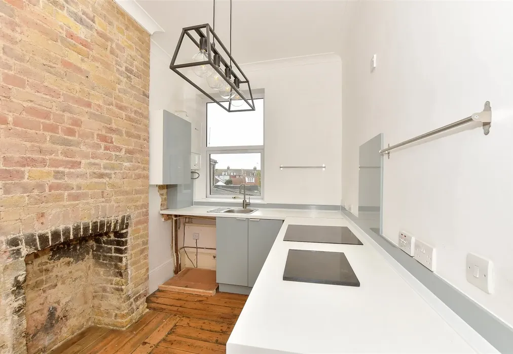 Kitchen - Sea Street, Herne Bay, Kent - Wards of Kent