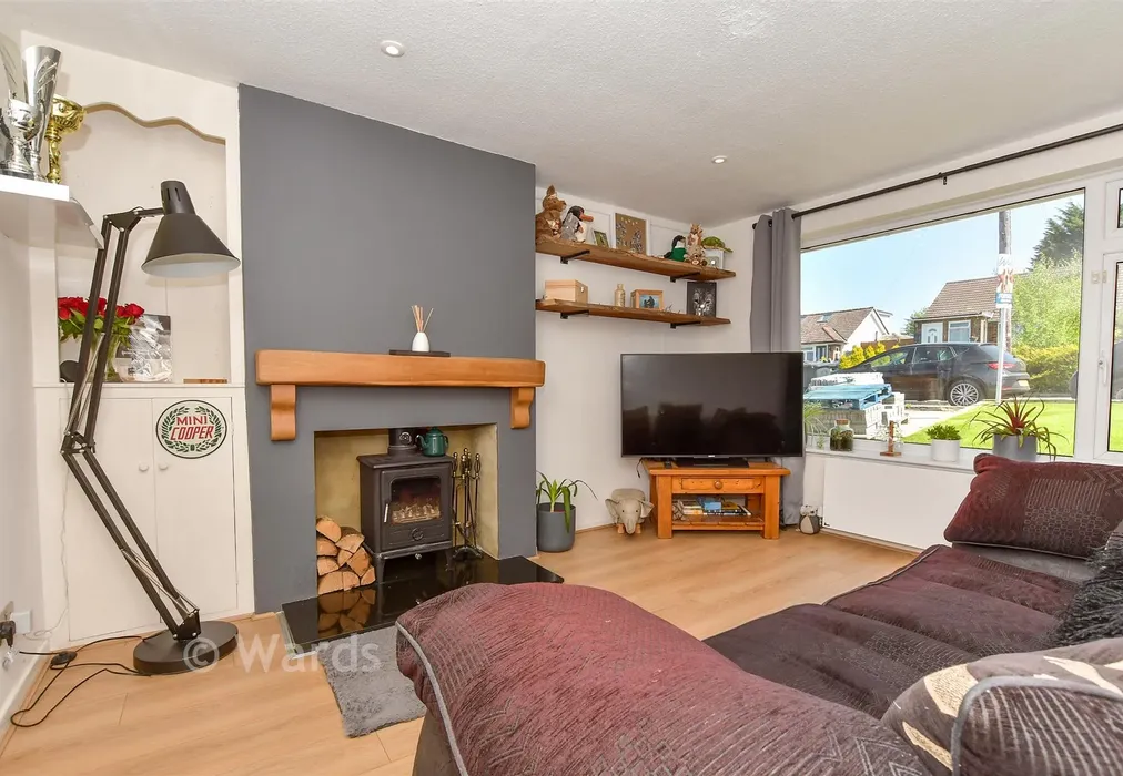 Lounge - Wayside Avenue, Tenterden, Kent - Wards of Kent