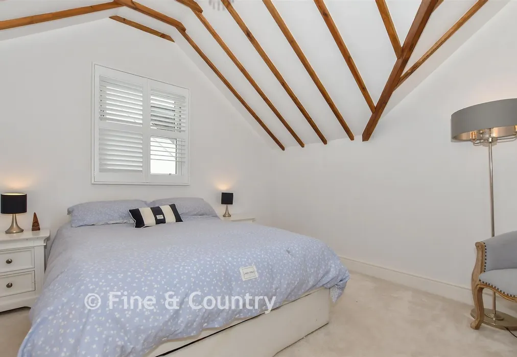 Bedroom 1 - Poona Road, Tunbridge Wells, Kent - Wards of Kent