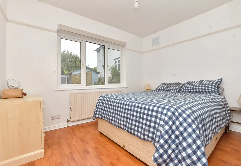 Bedroom 1 - Caledon Road, Wallington, Surrey - Wards of Kent