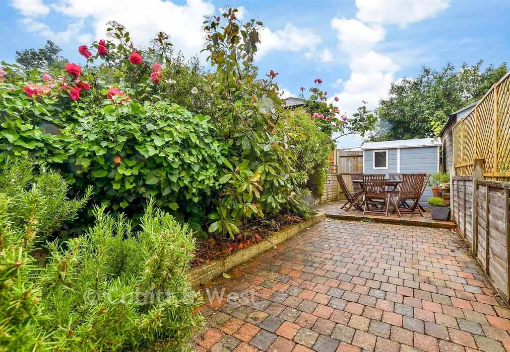 Rear Garden - Caledon Road, Wallington, Surrey - Wards of Kent