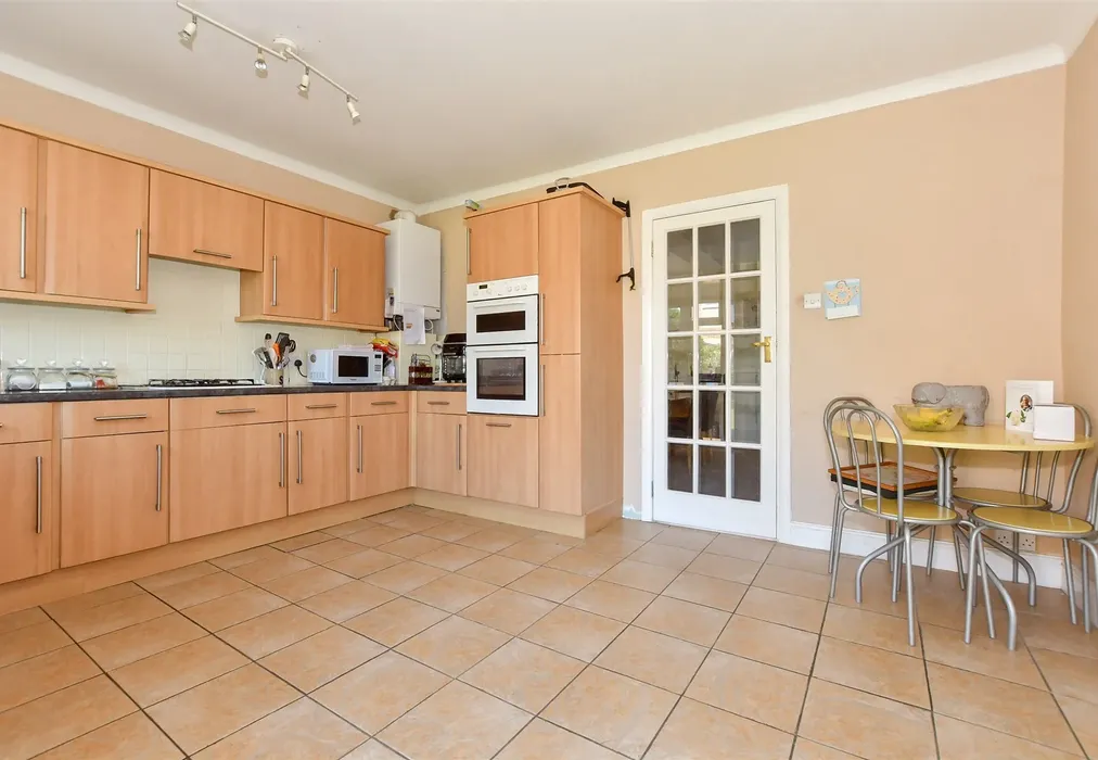 Kitchen - Westbrook Avenue, Margate, Kent - Wards of Kent