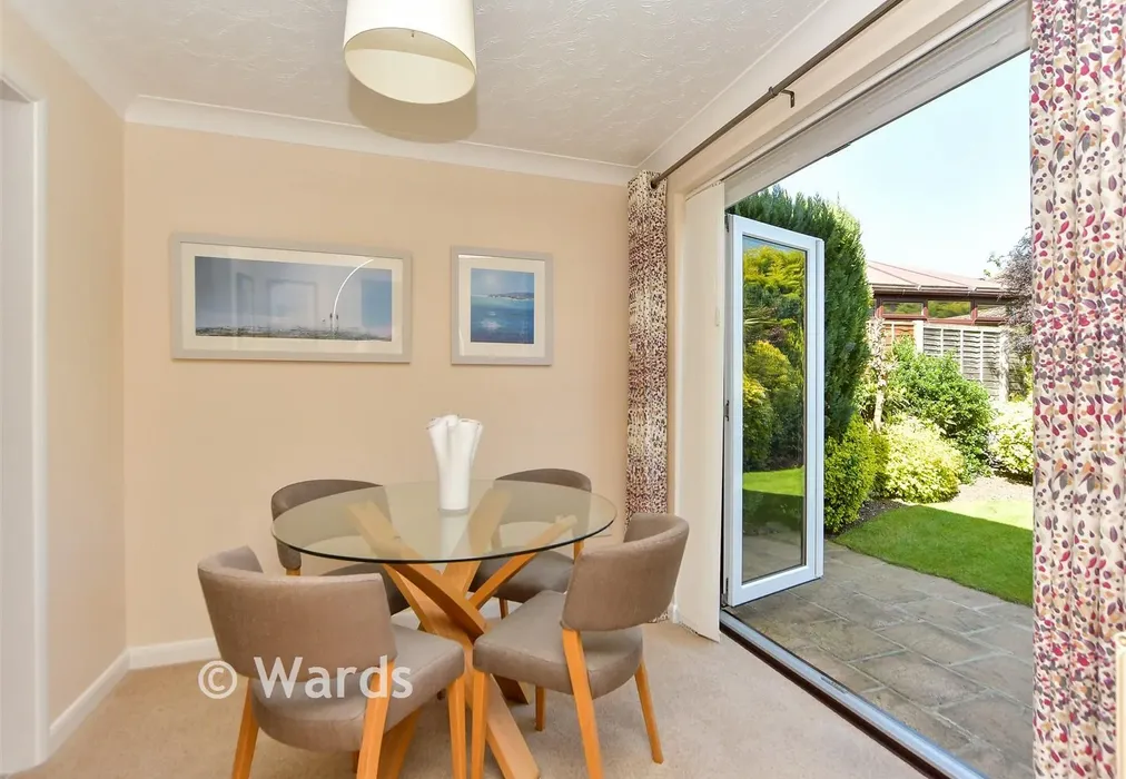 Dining Area - Howlsmere Close, Halling, Rochester, Kent - Wards of Kent
